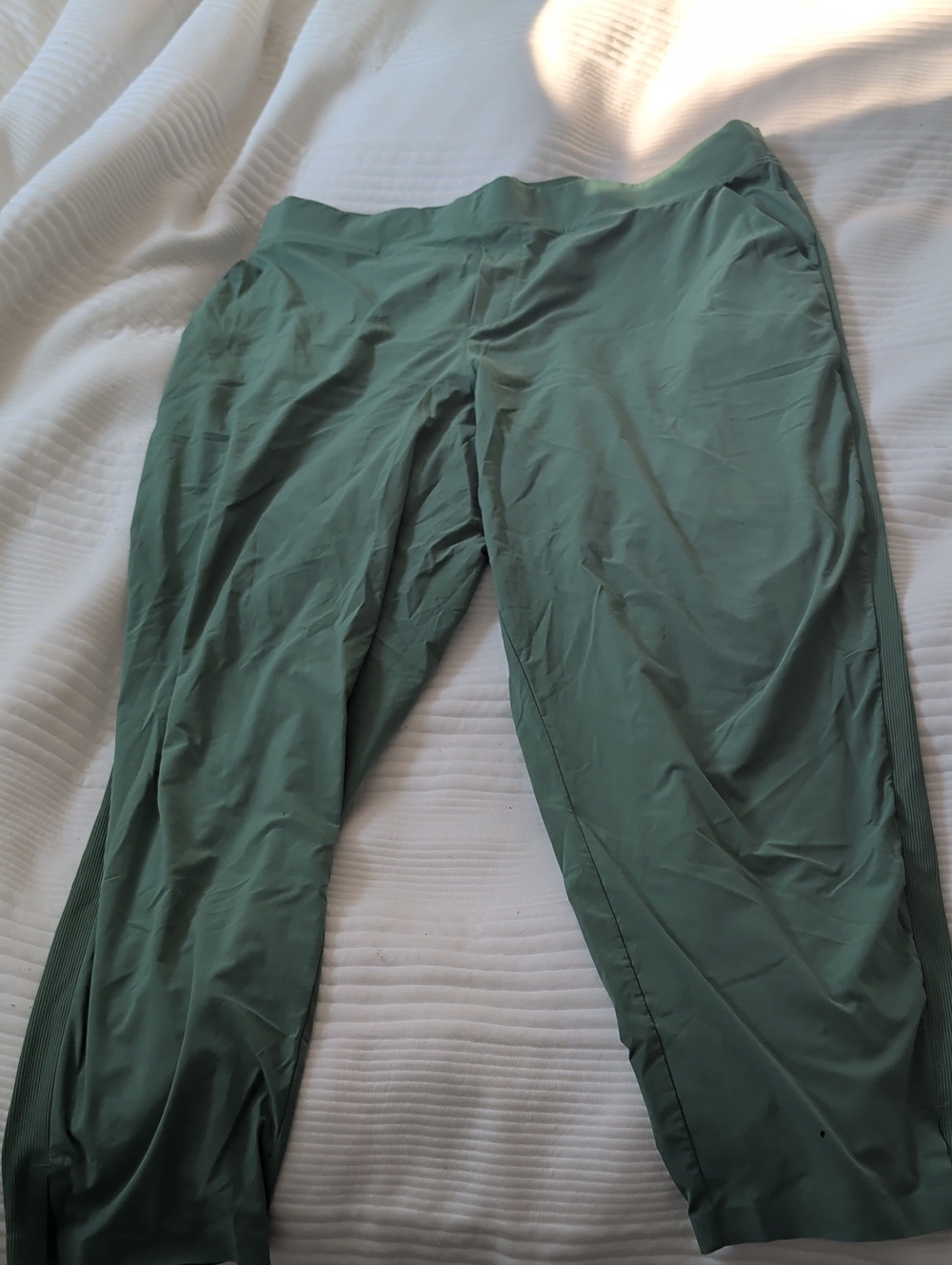 Athleta Brooklyn Joggers in Sage Green